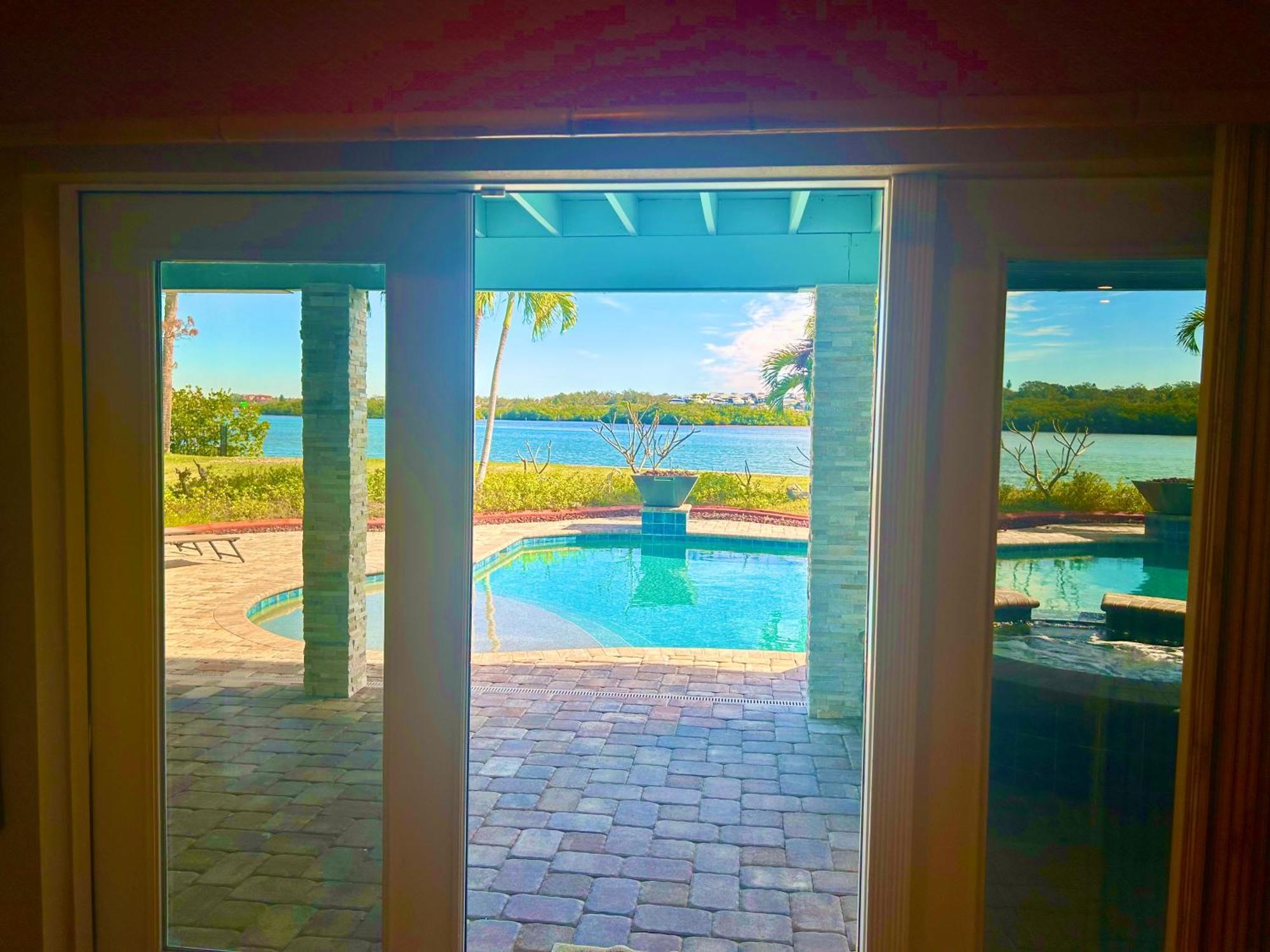 Guest Suite - Waterfront -Pool & Hot Tub- Walk To Beach Clearwater Beach Zewnętrze zdjęcie