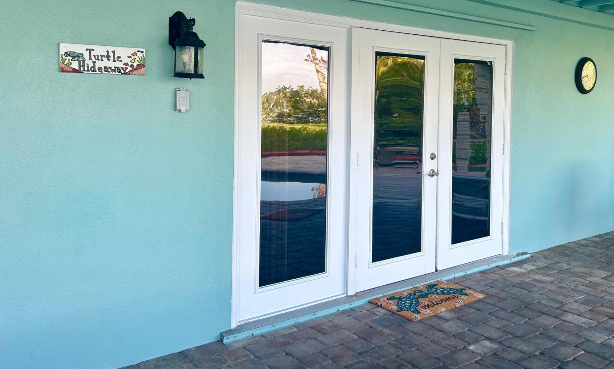 Guest Suite - Waterfront -Pool & Hot Tub- Walk To Beach Clearwater Beach Zewnętrze zdjęcie