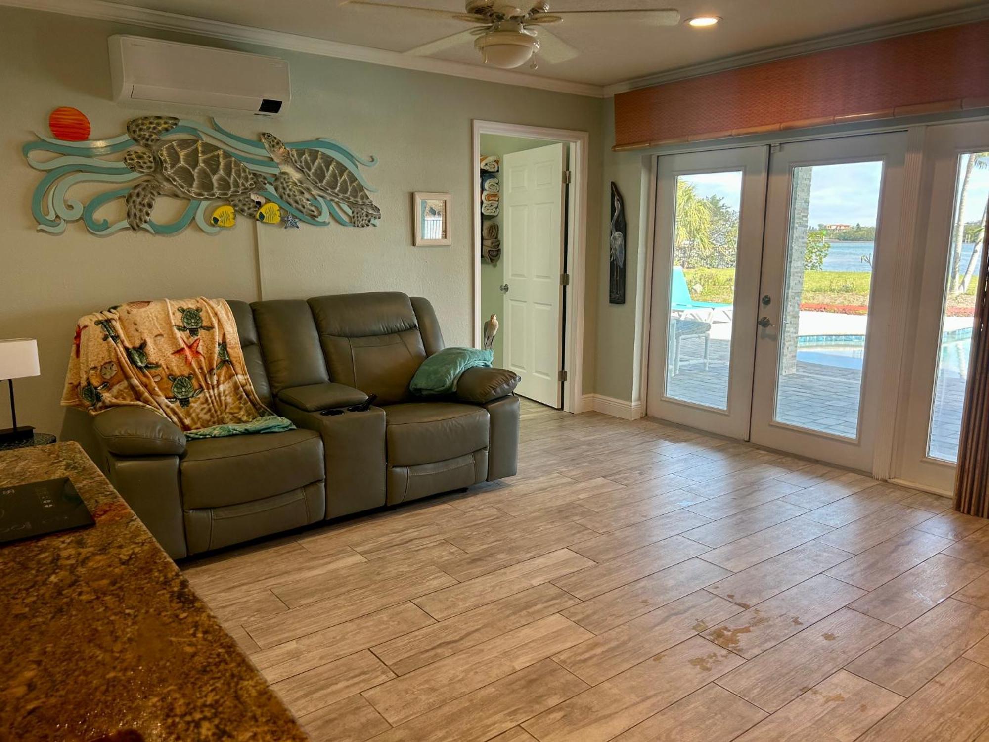Guest Suite - Waterfront -Pool & Hot Tub- Walk To Beach Clearwater Beach Zewnętrze zdjęcie
