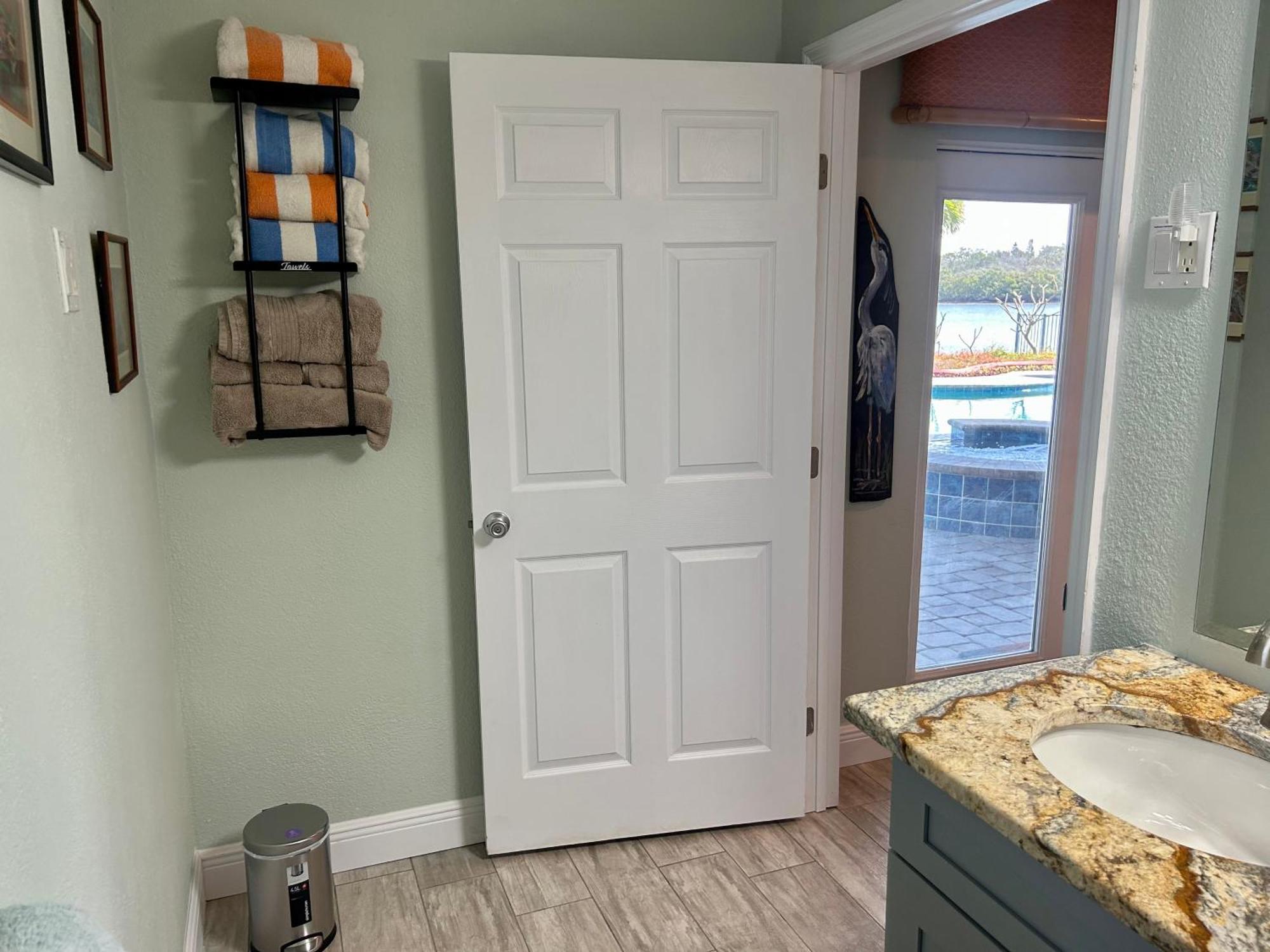 Guest Suite - Waterfront -Pool & Hot Tub- Walk To Beach Clearwater Beach Zewnętrze zdjęcie